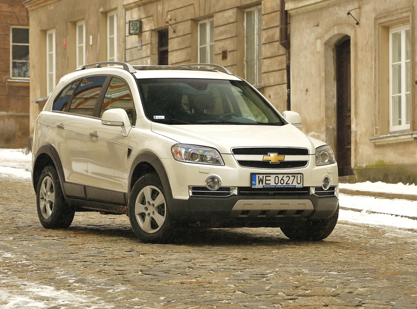 1917395-chevrolet-captiva-3.jpg