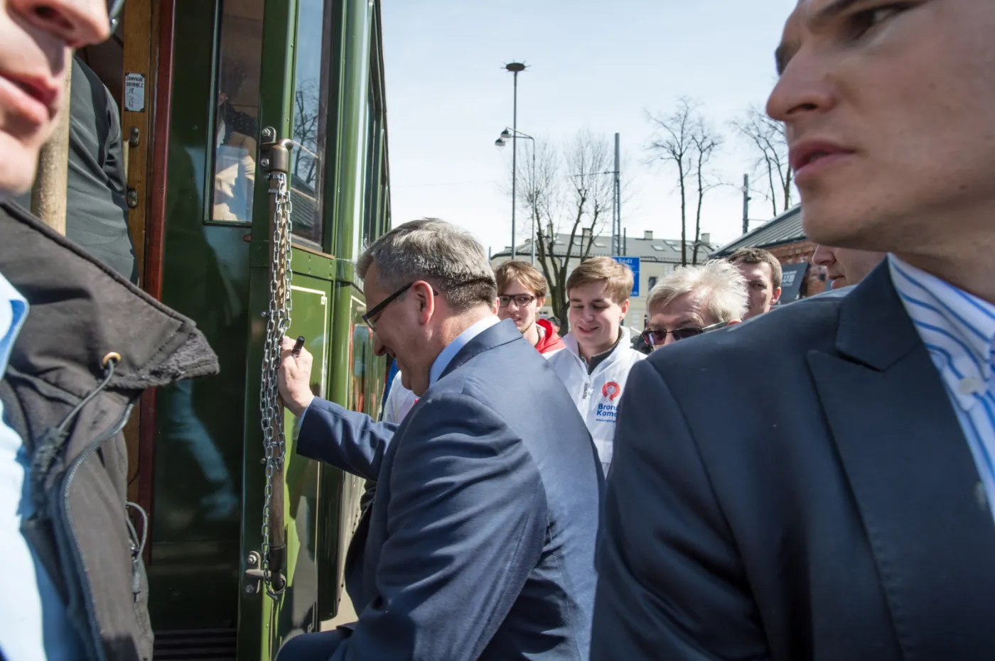 Tramwaj z Bronisławem Komorowskim wypadł z torów
