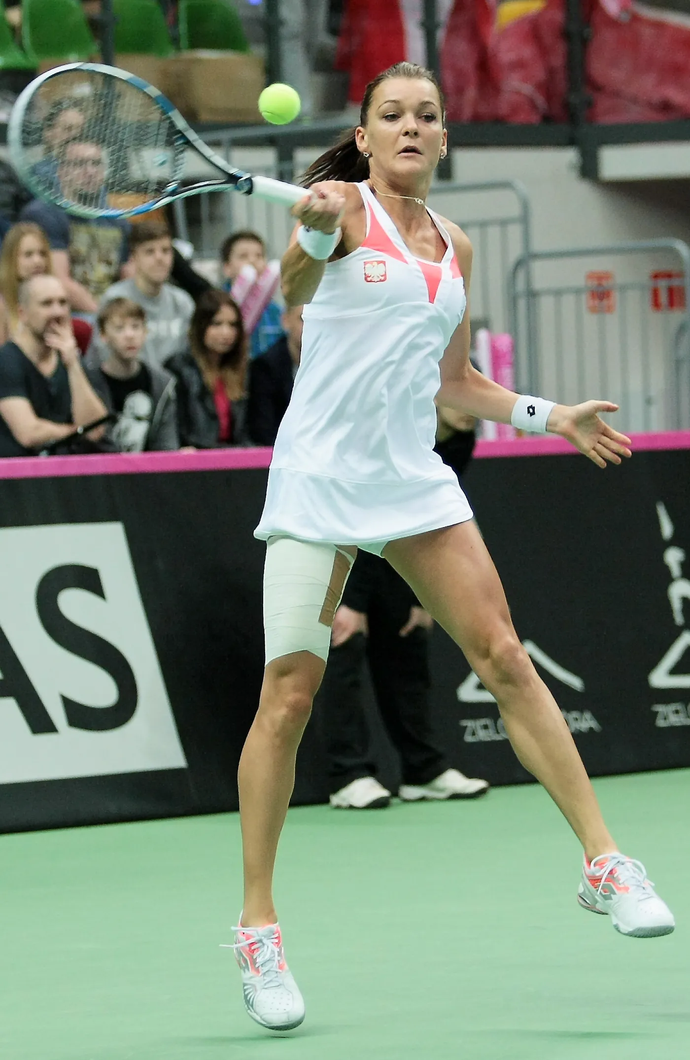 7670622-agnieszka-radwanska.jpg