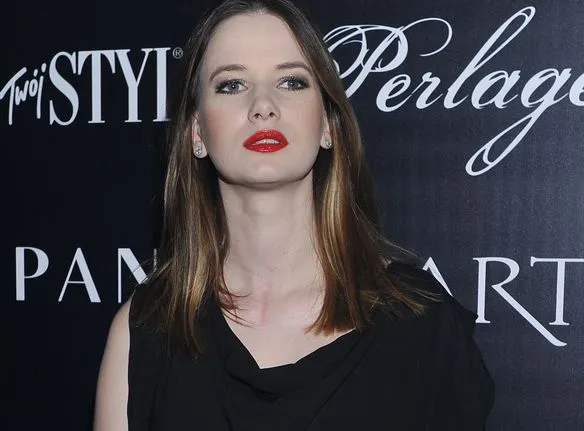 Oburzona Malinowska: K**wica mnie bierze jak czytam o "modelkach" w Dubaju