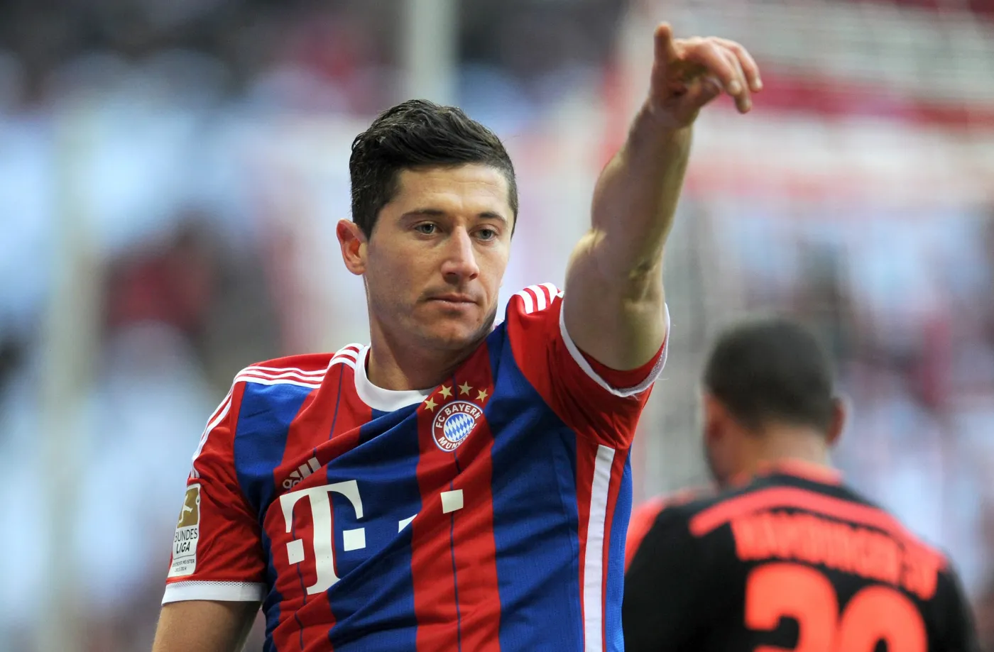 Liga niemiecka: Bayern rozgromił HSV. Lewandowski strzelił gola. WIDEO