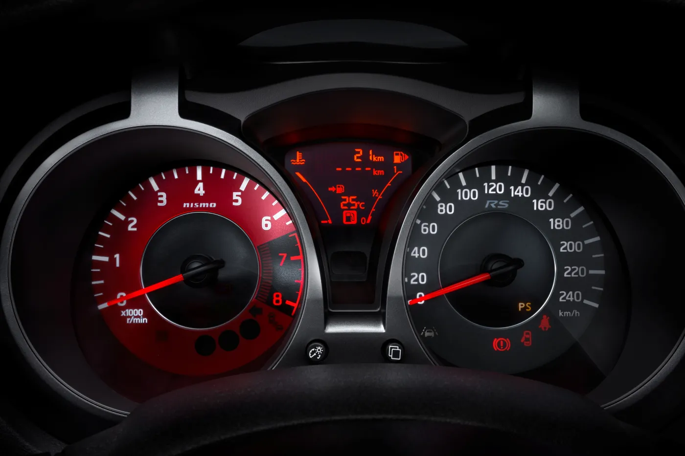 Tylko Japończycy mogli stworzyć taki samochód! Nowy nissan Juke NISMO RS w Polsce. Zobacz ZDJĘCIA