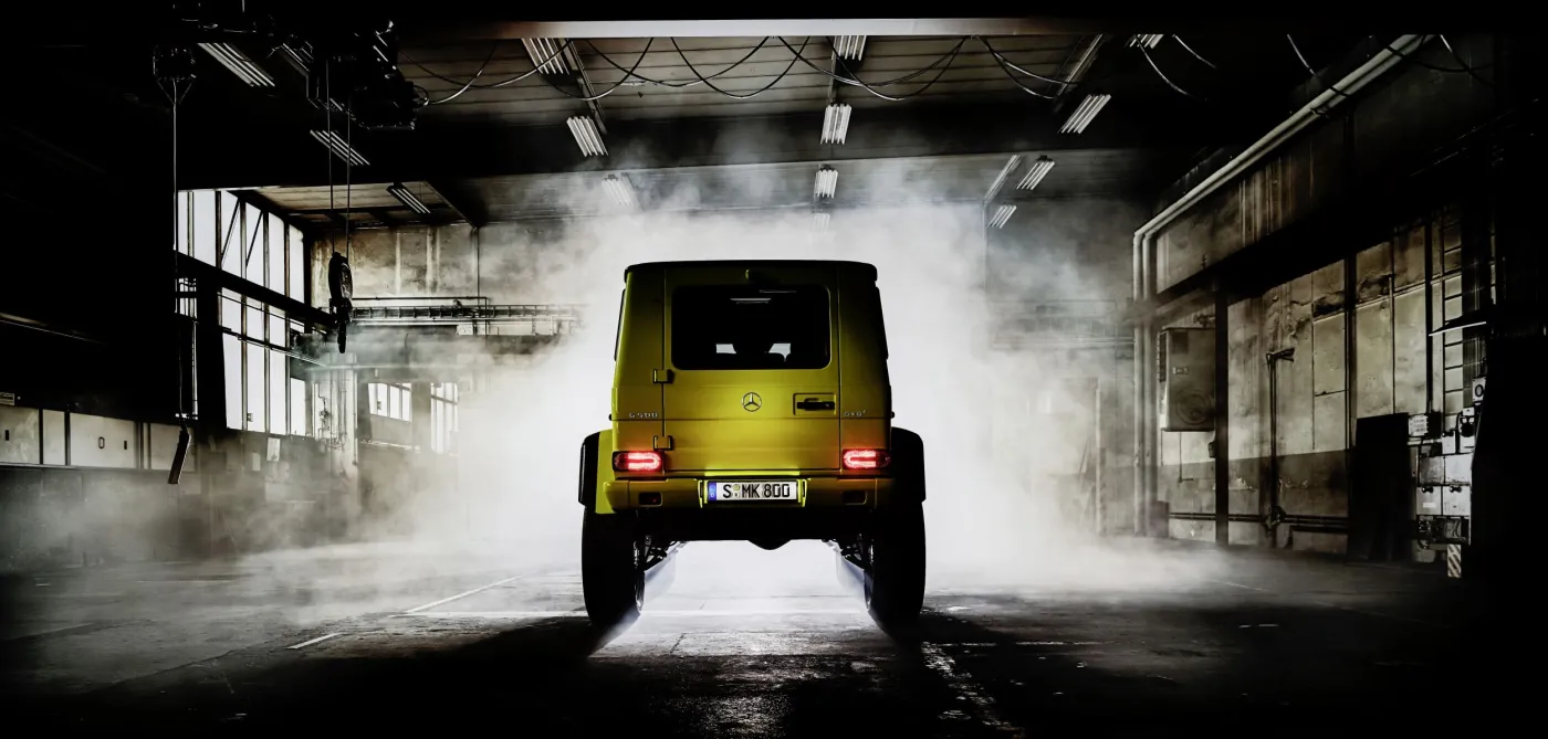 7467698-mercedes-g-500-4x4.jpg