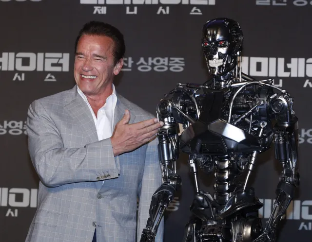 Arnold Schwarzenegger: Fajnie być maszyną [WYWIAD]