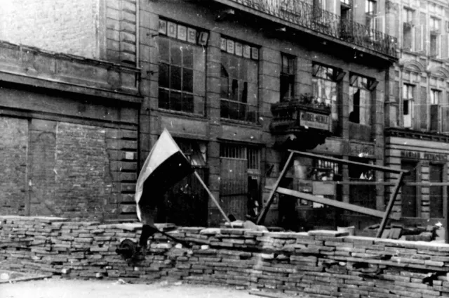 Największe błędy dowódców Powstania? Oto ocena historyków