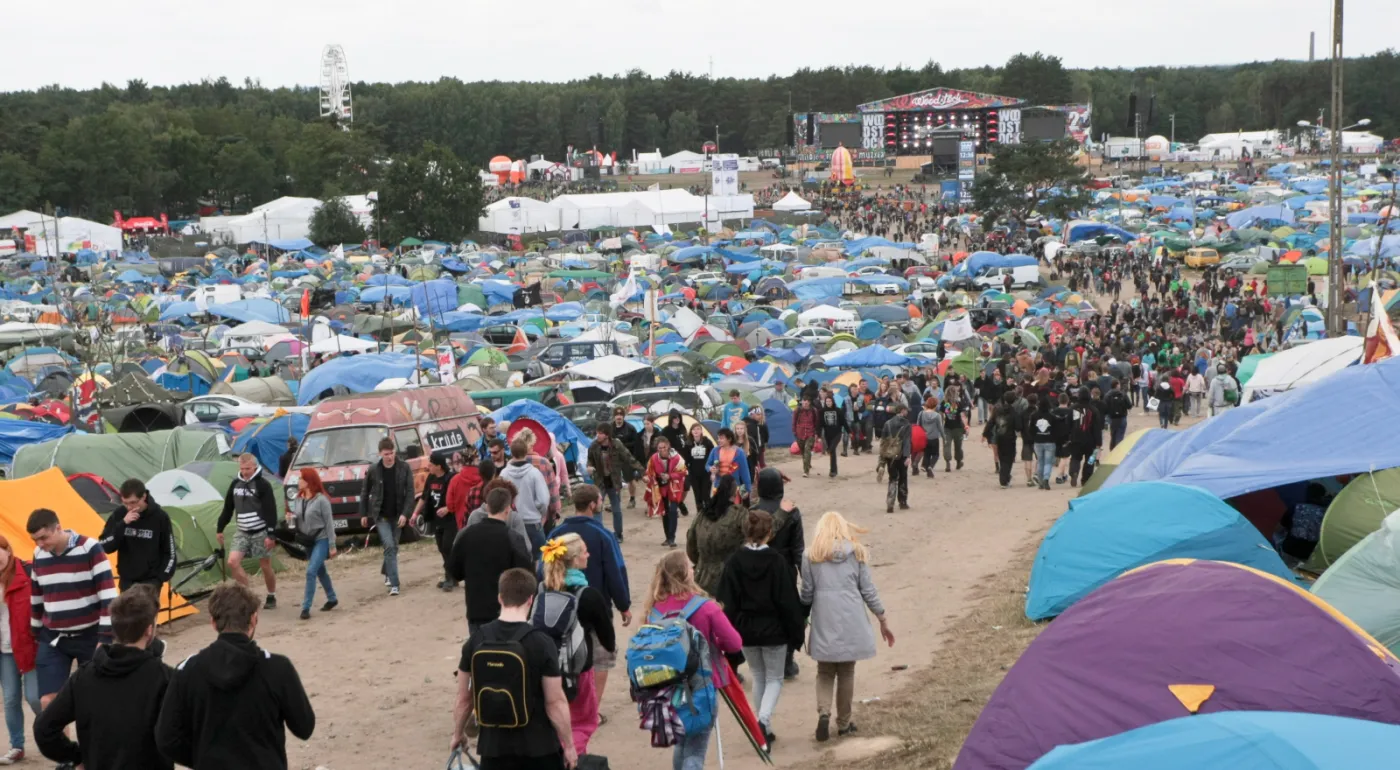 8034093-przystanek-woodstock.jpg