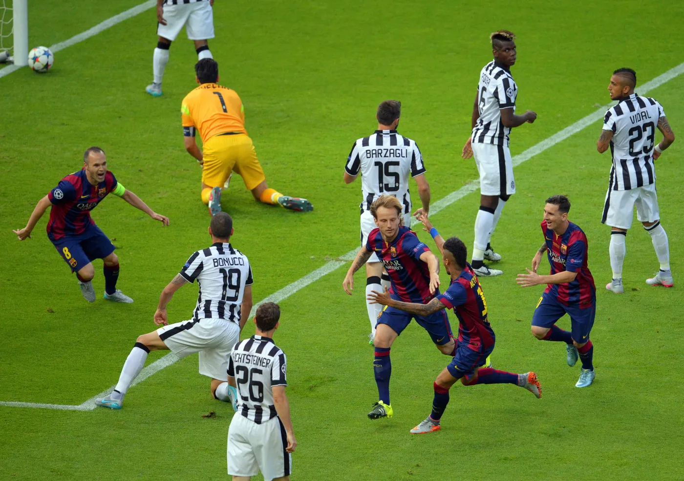 7846672-barcelona-juventus.jpg