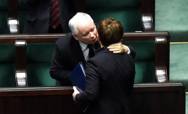 10 najważniejszych OBIETNIC z expose Beaty Szydło. Zobacz ZDJĘCIA z Sejmu