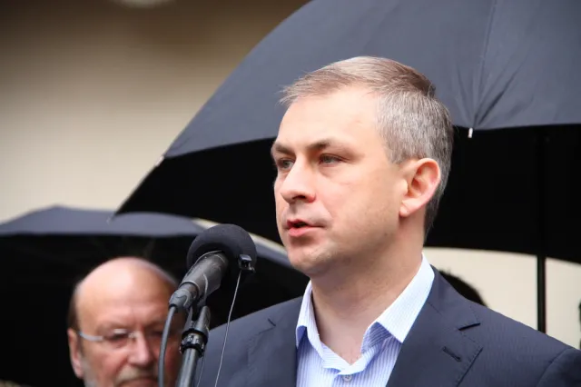 Napieralski o rezygnacji Siemoniaka: Platformie Obywatelskiej potrzebna jedność