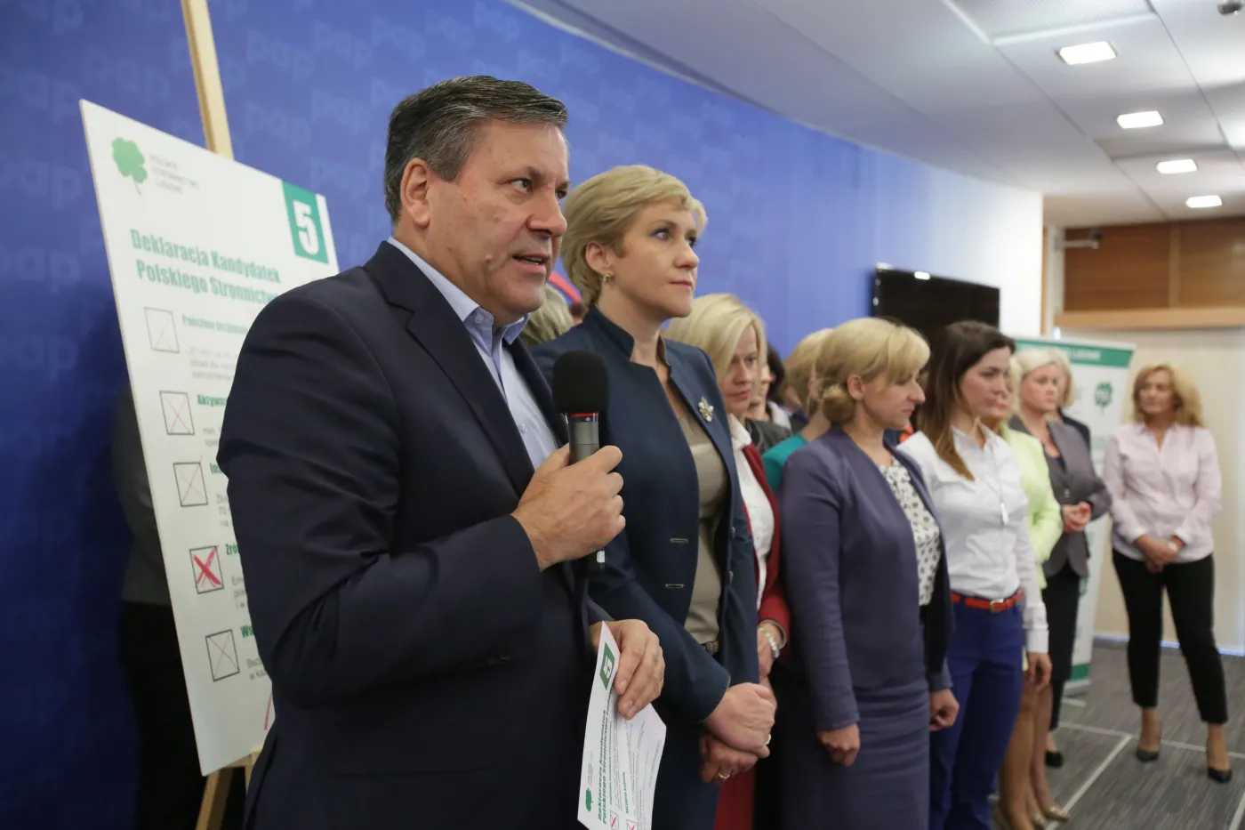 Piechociński dla DGP o koalicji PO-PSL: Trudne małżeństwo przysłużyło się do stabilizacji państwa