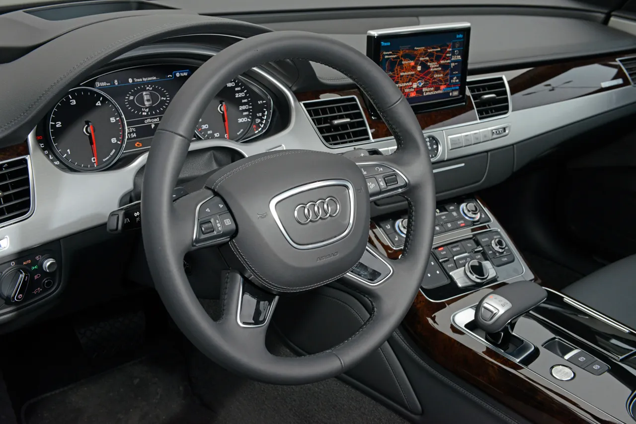 5766595-audi-a8-tdi-2013-25.jpg