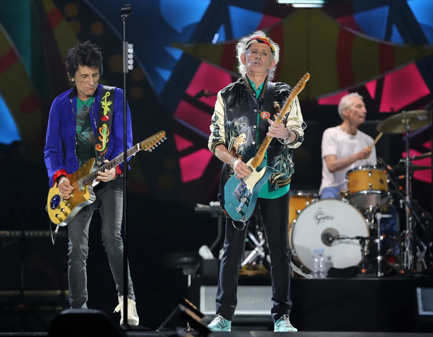 8875390-the-rolling-stones.jpg