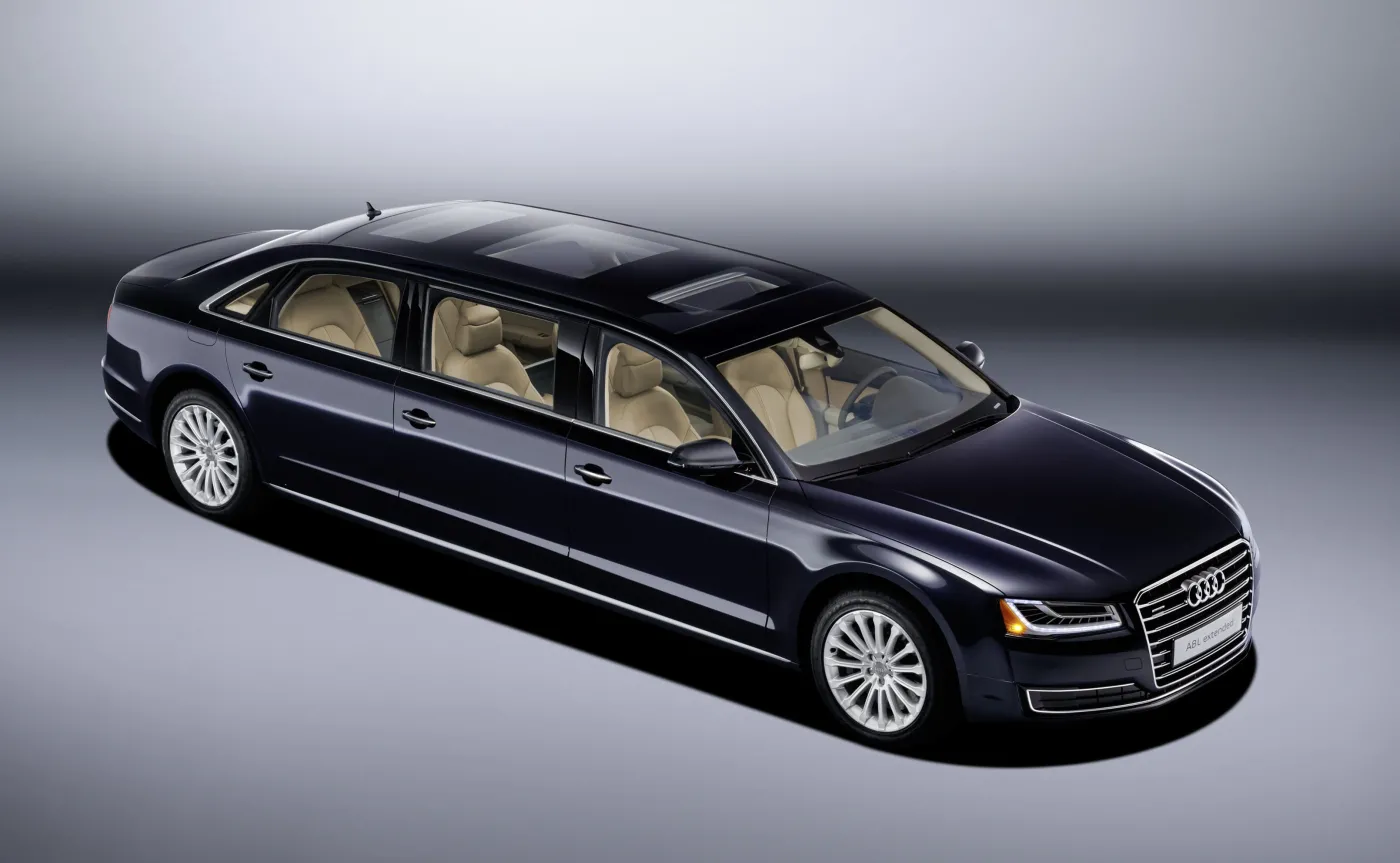 8924288-audi-a8-l-extended.jpg