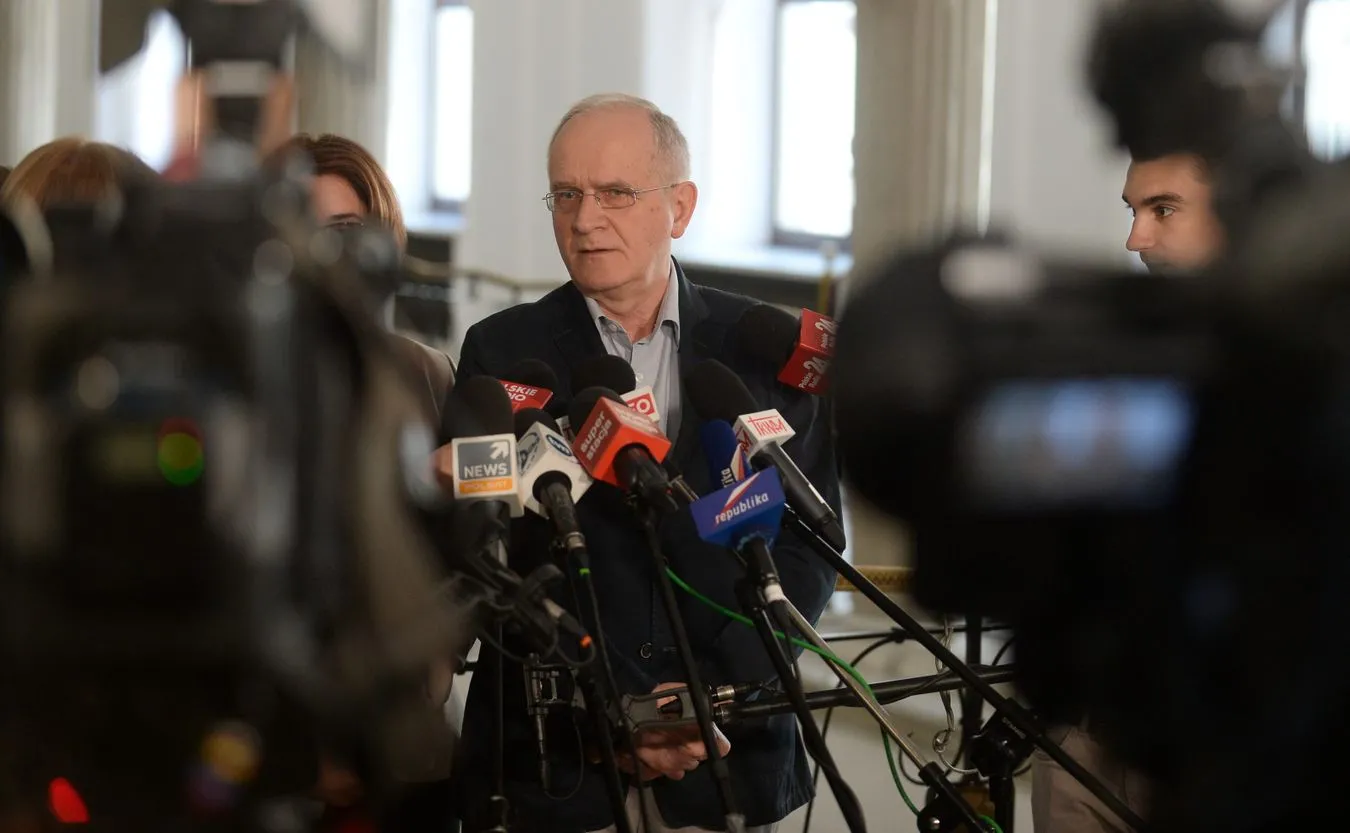 Rada Mediów Narodowych jak "rada nadzorcza", misja finansowana z Funduszu. Oto projekt ustawy medialnej