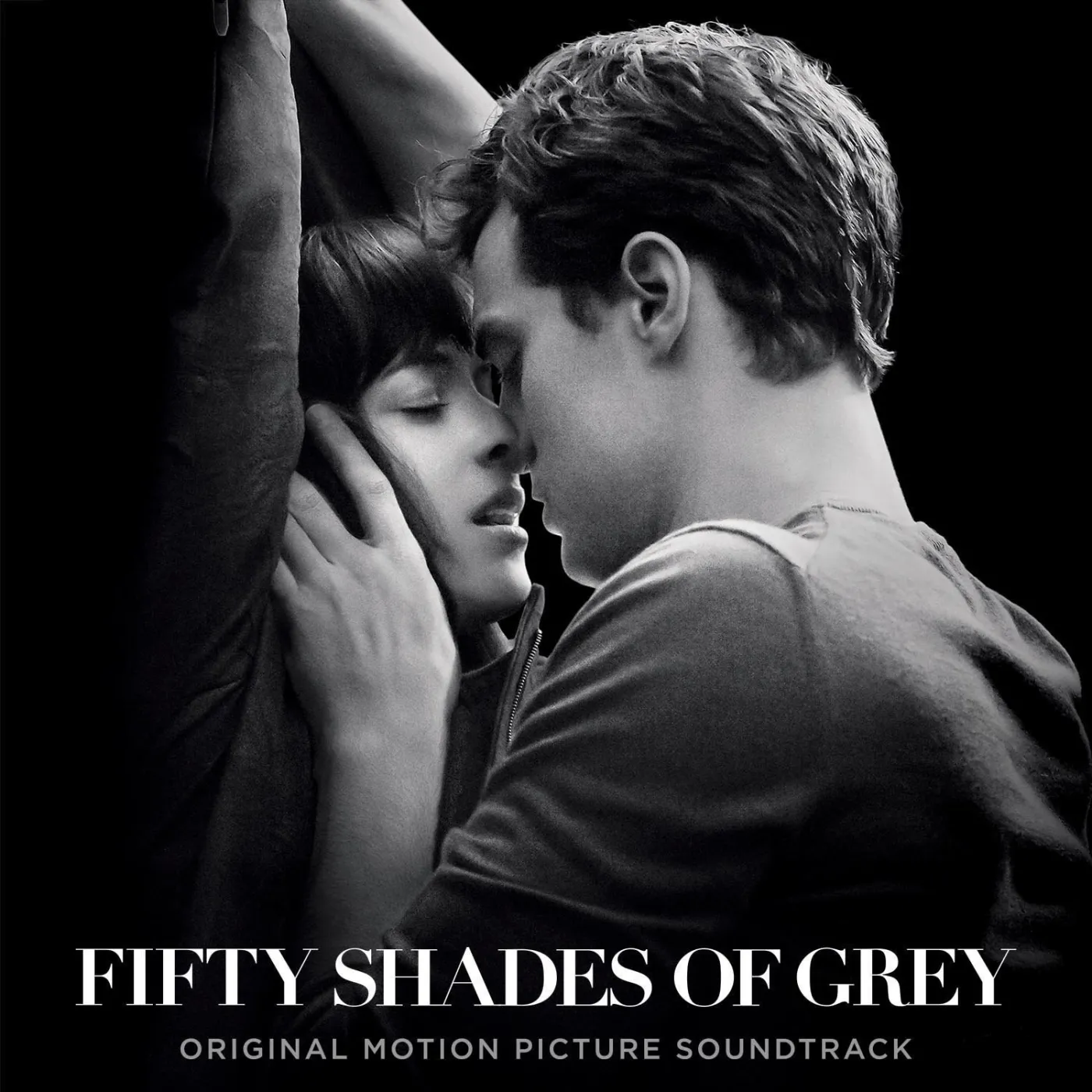 8696910-fifty-shades-of-grey.jpg