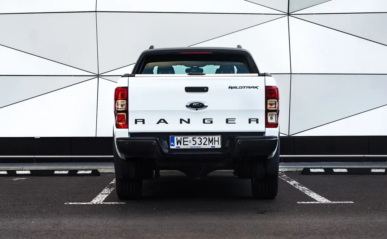 9297485-ford-ranger-wildtrak.jpg