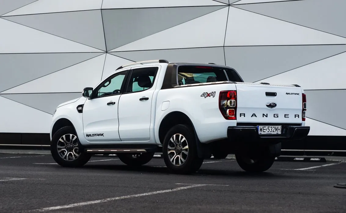 9297609-ford-ranger-wildtrak.jpg