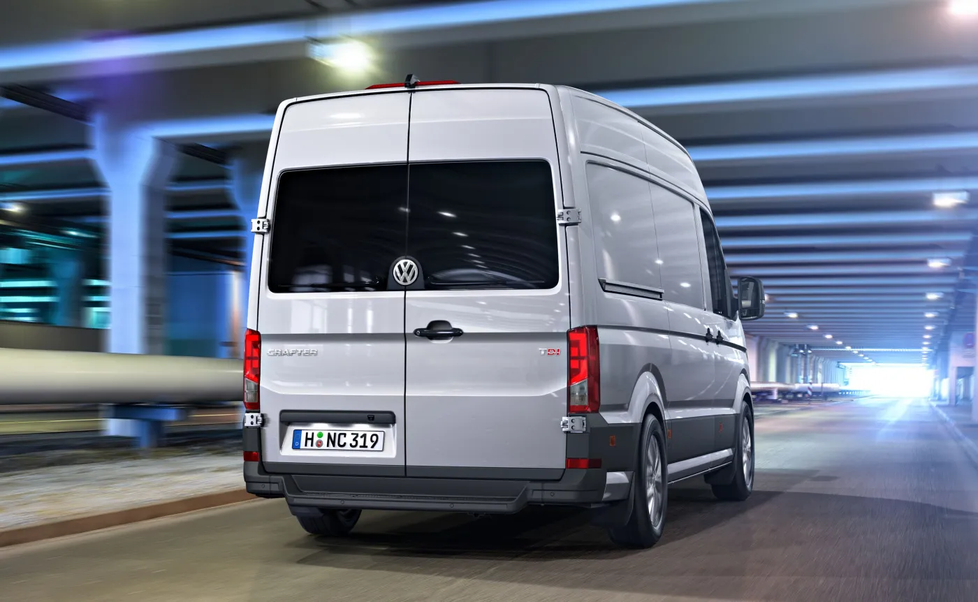 9317327-volkswagen-crafter.jpg