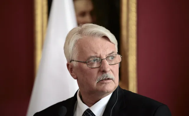 W sierpniu seria konsultacji ministra Waszczykowskiego w sprawie Ukrainy