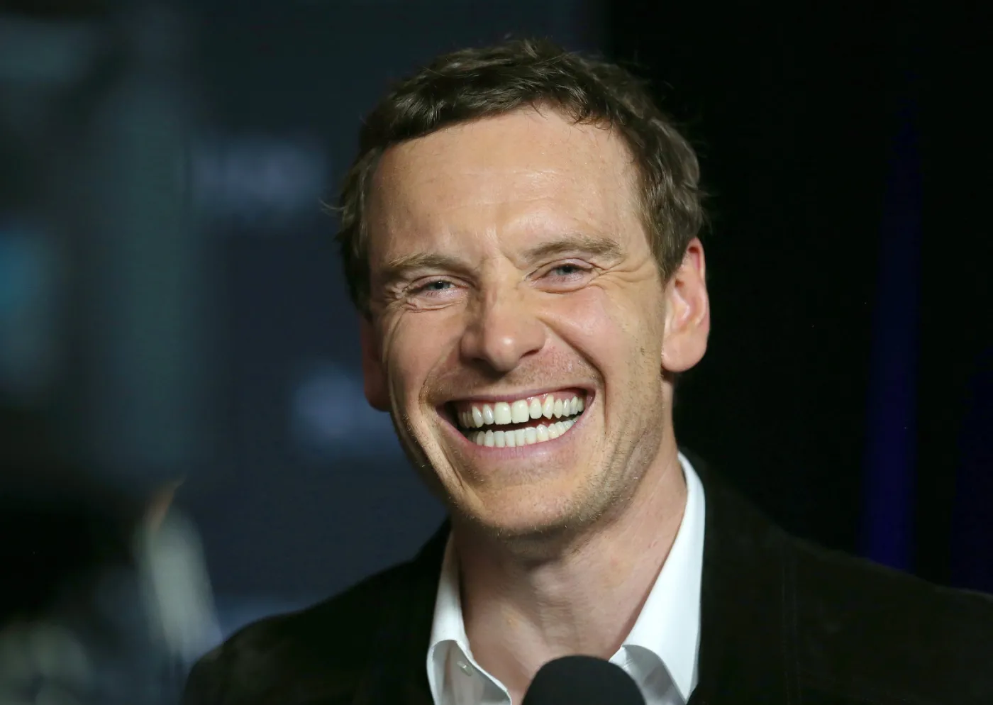 9051075-michael-fassbender.jpg