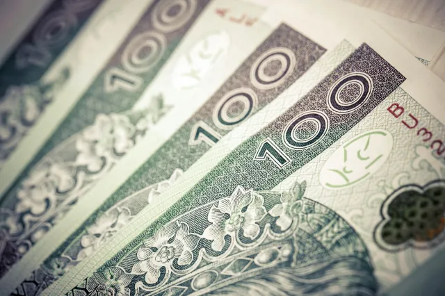 Były prezes banku: Instytucje finansowe zawiodły, przewalutowanie kredytu jest guzik warte