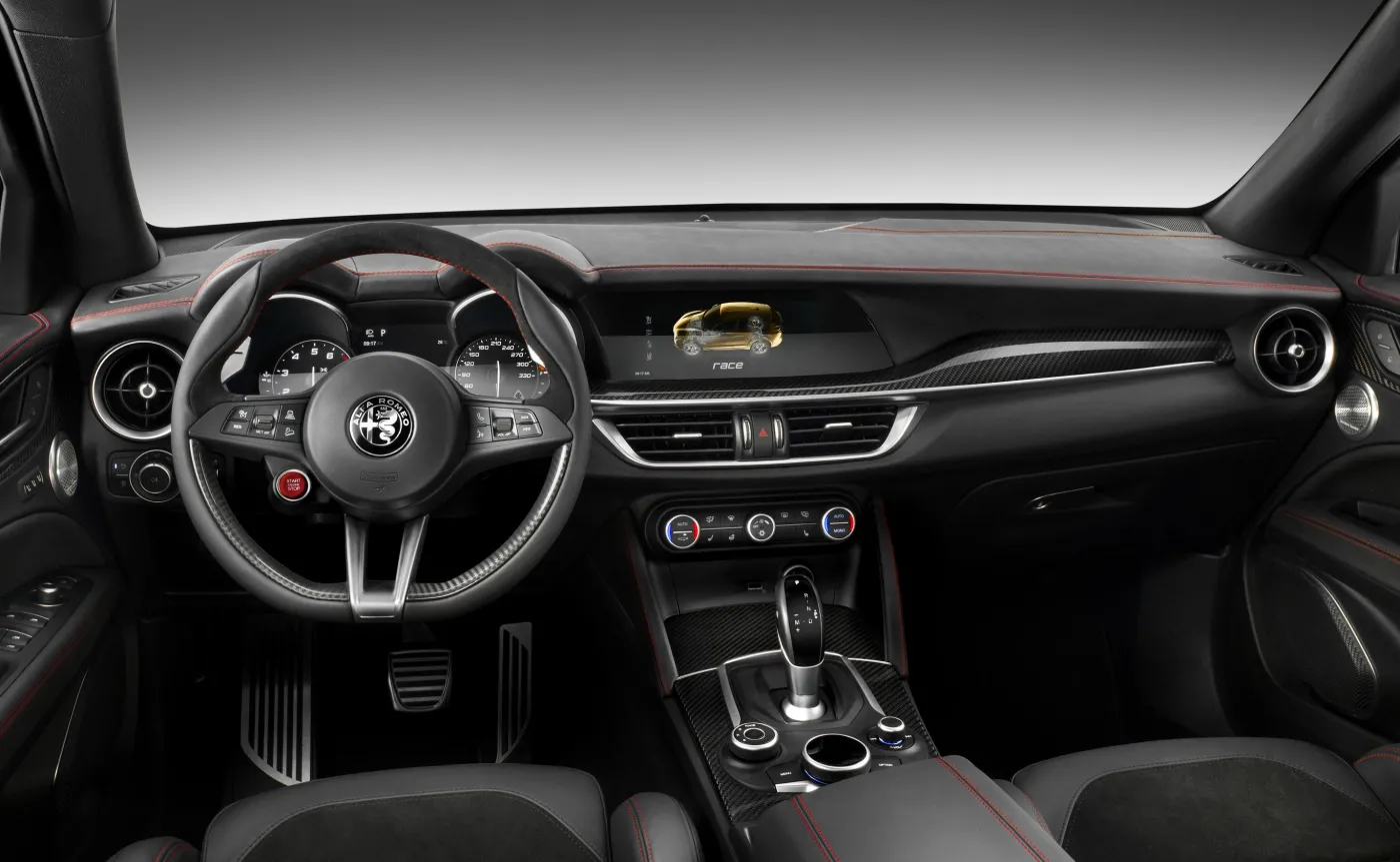 9619992-alfa-romeo-stelvio.jpg