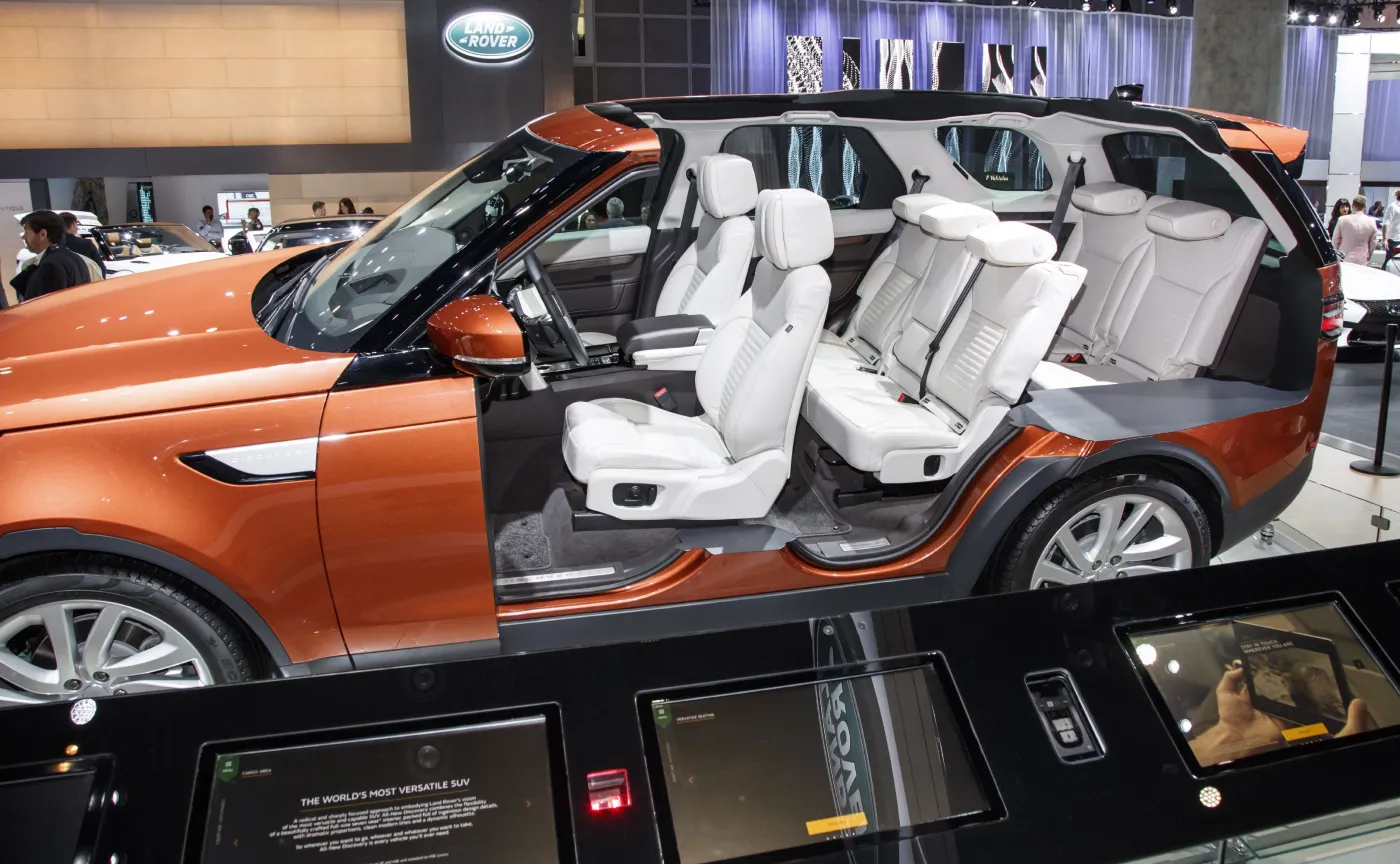 9633408-land-rover-discovery.jpg