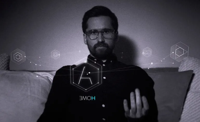 Przyszłość jest teraz - Benjamin Dickinson, reżyser "Creative Control" [ROZMOWA]