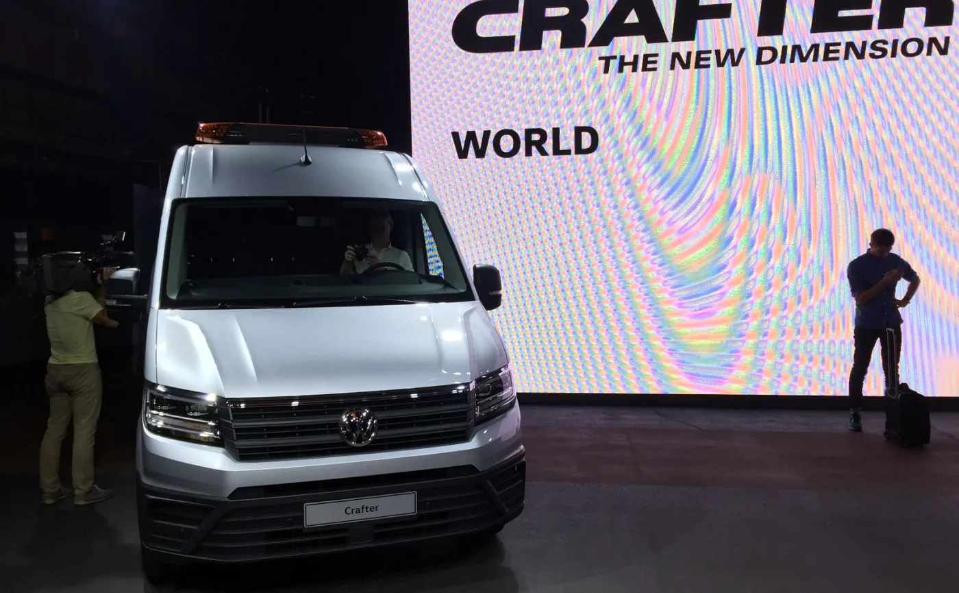 9429284-volkswagen-crafter.jpg