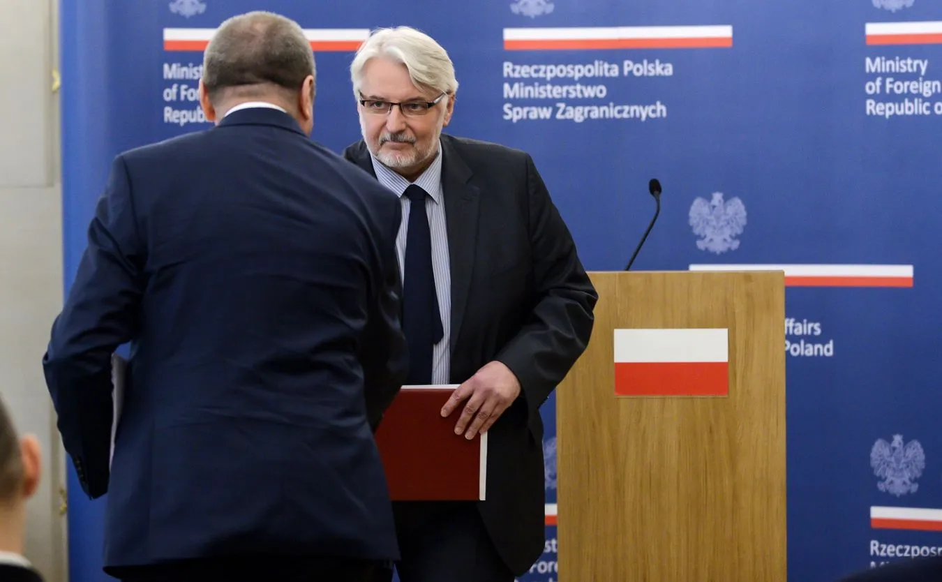 Szef MSZ zapowiada "drastyczne obniżenie zaufania do UE", "politykę negatywną", "blokowanie inicjatyw" i "ostrą grę"