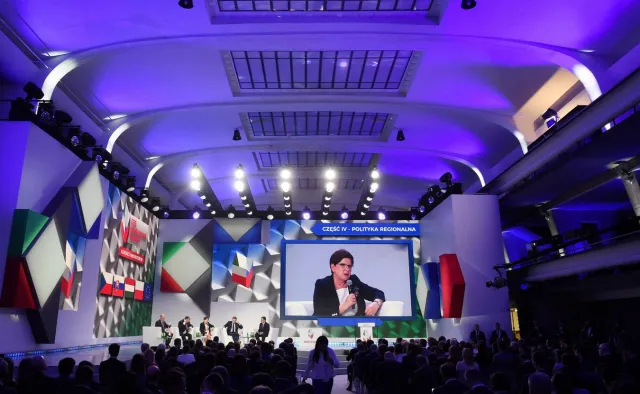 Premier Szydło: Innowacyjność powinna stać się znakiem rozpoznawczym naszego regionu