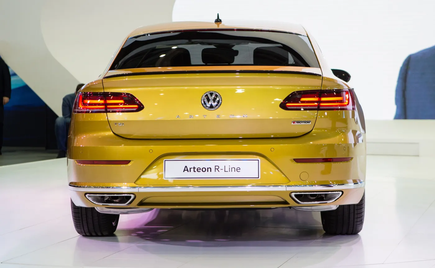 10045376-volkswagen-arteon.jpg