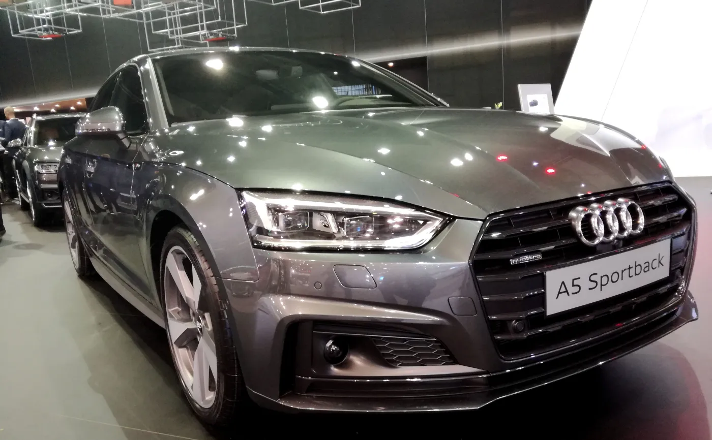 10052359-audi-a5-sportback.jpg