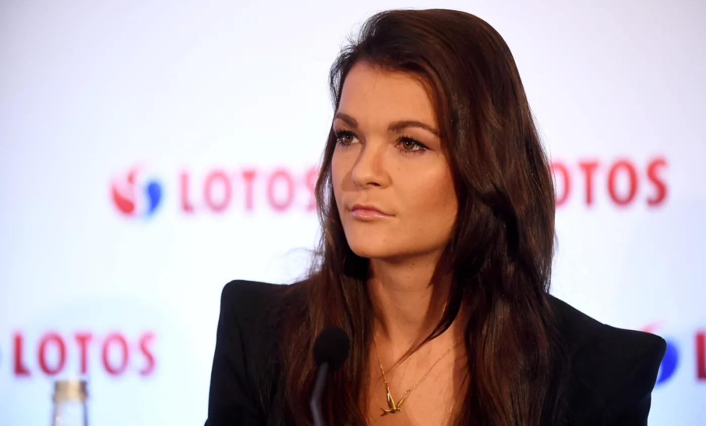 Agnieszka Radwańska: Czy tankuję sama swój samochód? Tak. Najlepsza rakieta potrzebuje dobrego paliwa