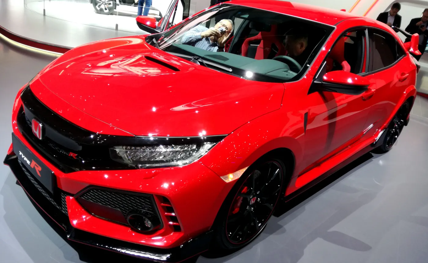 10090094-honda-civic-type-r.jpg