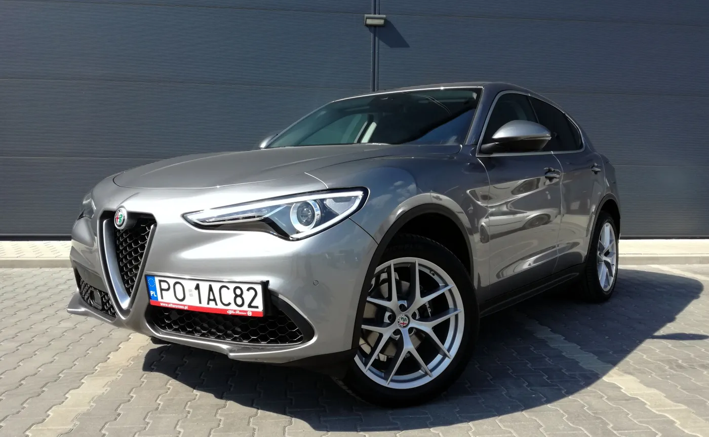 10037522-alfa-romeo-stelvio.jpg