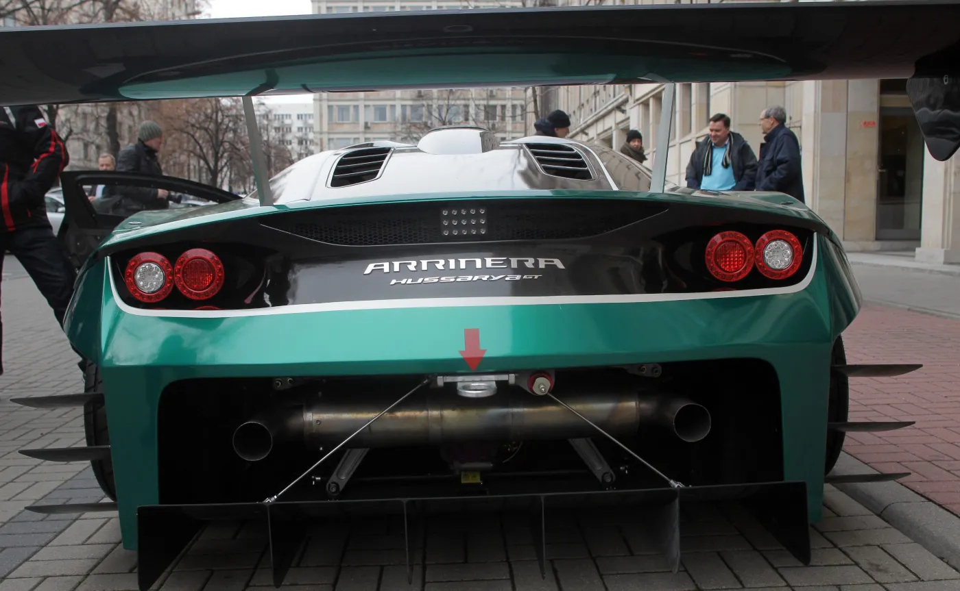 9821947-arrinera-hussarya-gt.jpg