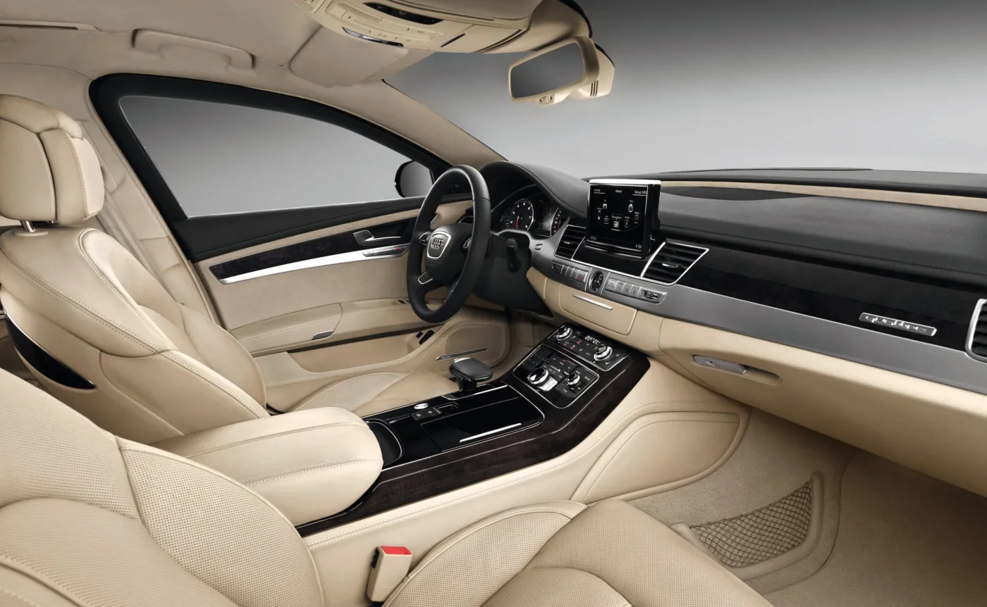 9872205-audi-a8-l-security.jpg