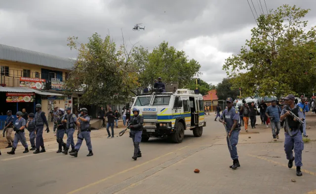 Antyemigranckie zamieszki w RPA. Policja użyła armatek wodnych