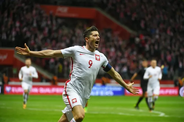 Lewandowski obronił pracę licencjacką. Po 10-latach ukończył studia z wyróżnieniem