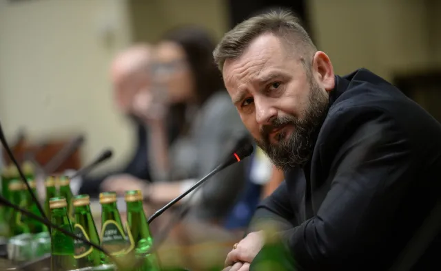Piotr Liroy-Marzec wykluczony z klubu Kukiz'15. "Jego współpracownicy nie są transparentni"