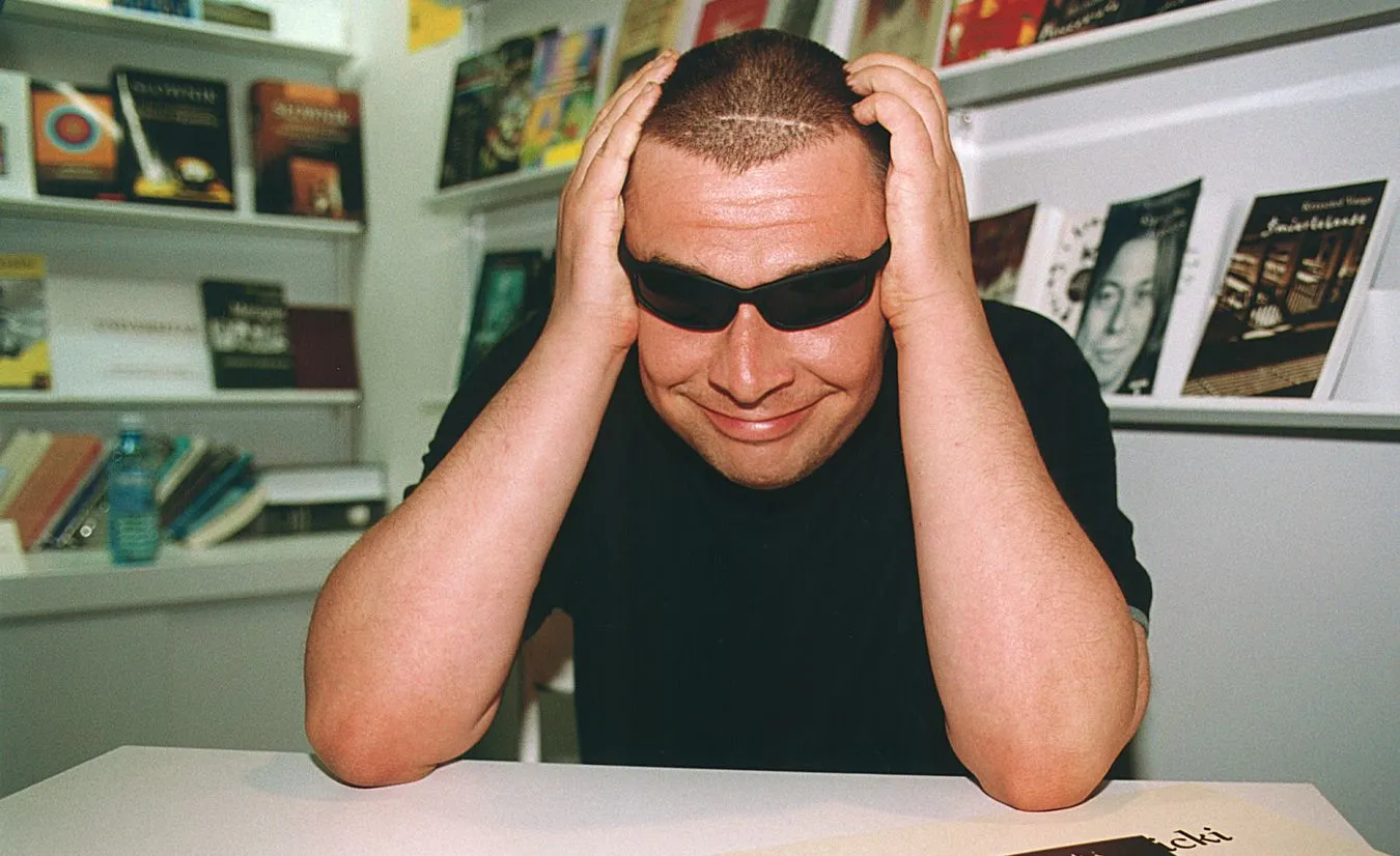 Świetlicki nie chce być na liście lektur: Żyję jeszcze i mam możliwość zaprotestowania