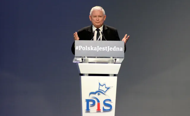 "Potwierdził, że jest mężem stanu", "Był, jest i będzie numerem jeden". Politycy o wystąpieniu Jrosława Kaczyńskiego na kongresie PiS