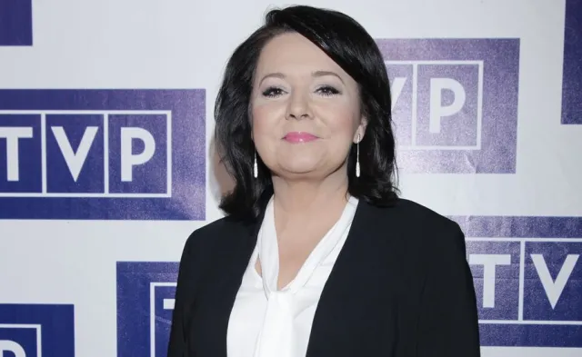 Zawsze marzyła o byciu pierwszą gwiazdą "Wiadomości". Jest autentyczna i myśli tak jak PiS. "Polityka" o Danucie Dunin-Holeckiej