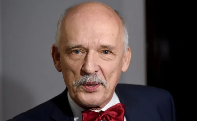 Janusz Korwin-Mikke zrezygnuje z mandatu europosła. "Chcę bardzo ostro rzucić się w wir polskiej polityki"