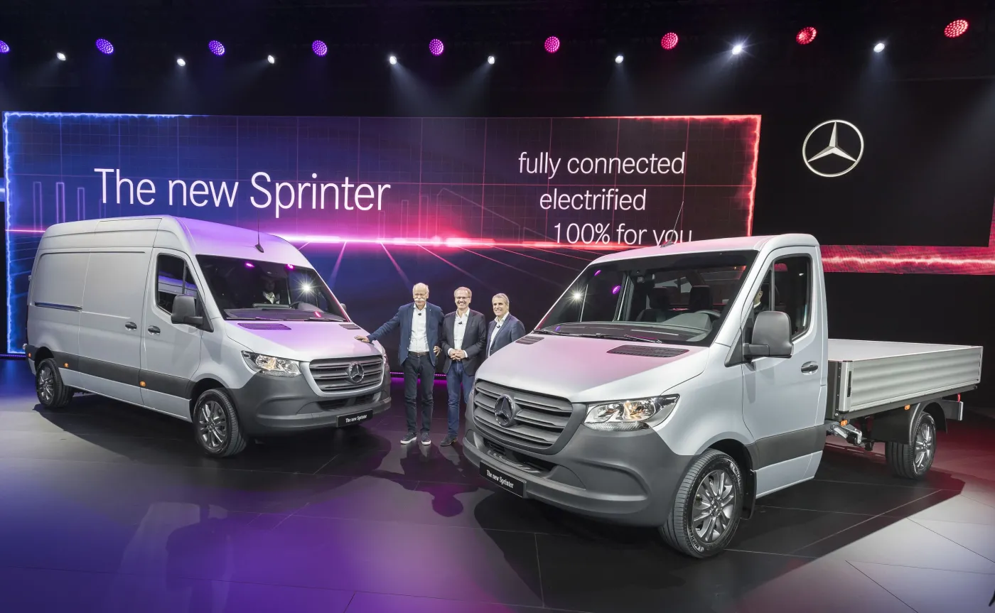 10755892-mercedes-sprinter.jpg
