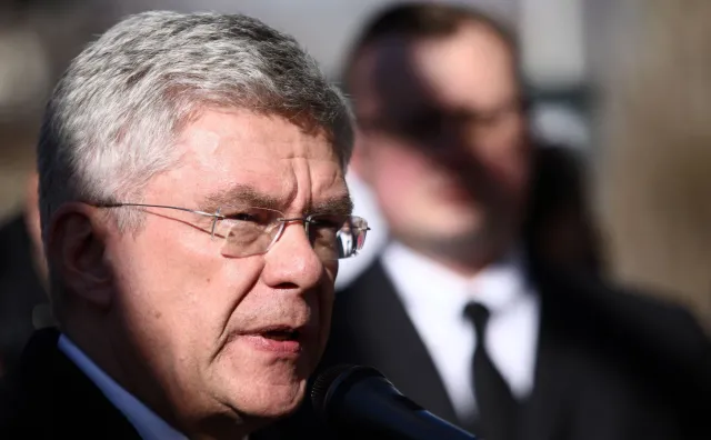 Zgrzyt w PiS? Karczewski: Ja prezydentem Warszawy, a Jaki wiceprezydentem. Wiceszef MS odpowiada: Nie zgodzę się