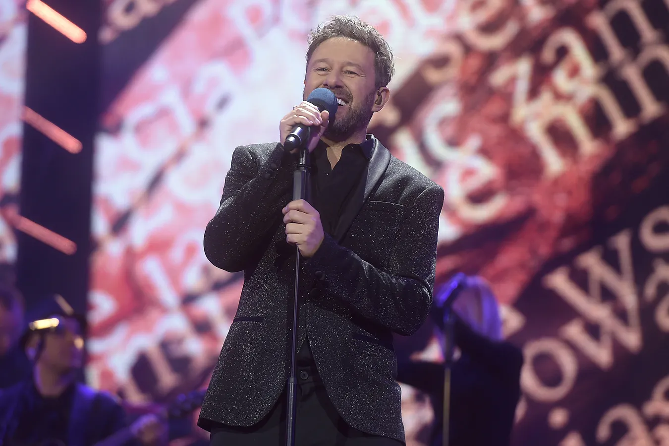 OLIS. Maleńczuk i Piaseczny debiutują w pierwszej trójce, siedem polskich płyt w dzisiątce