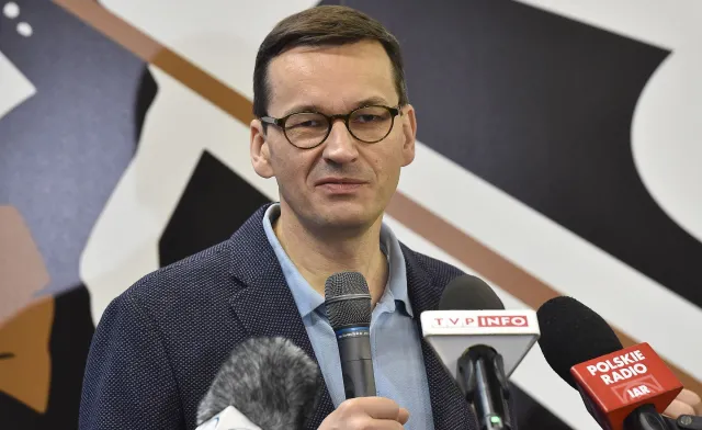 Morawiecki: Usprawnianie państwa jest jak walka Batmana ze złem