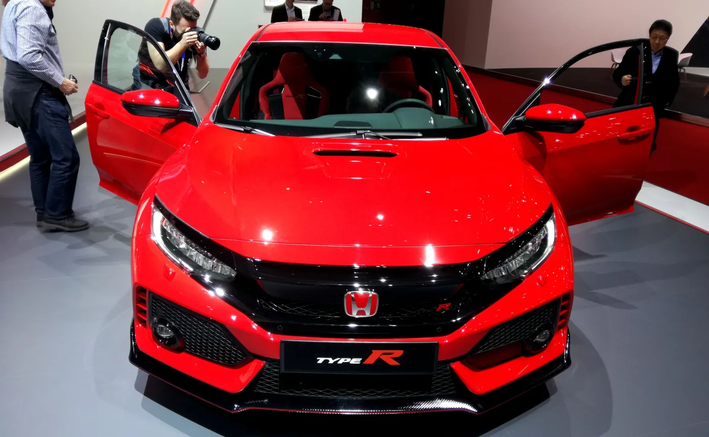 Honda Civic Type R nowej generacji pobiła Volkswagena